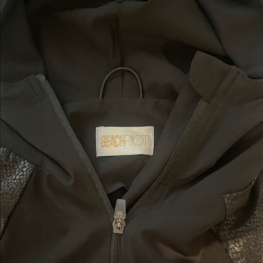 Beach Riot Black Hooded Jacket - Picture 2 of 7